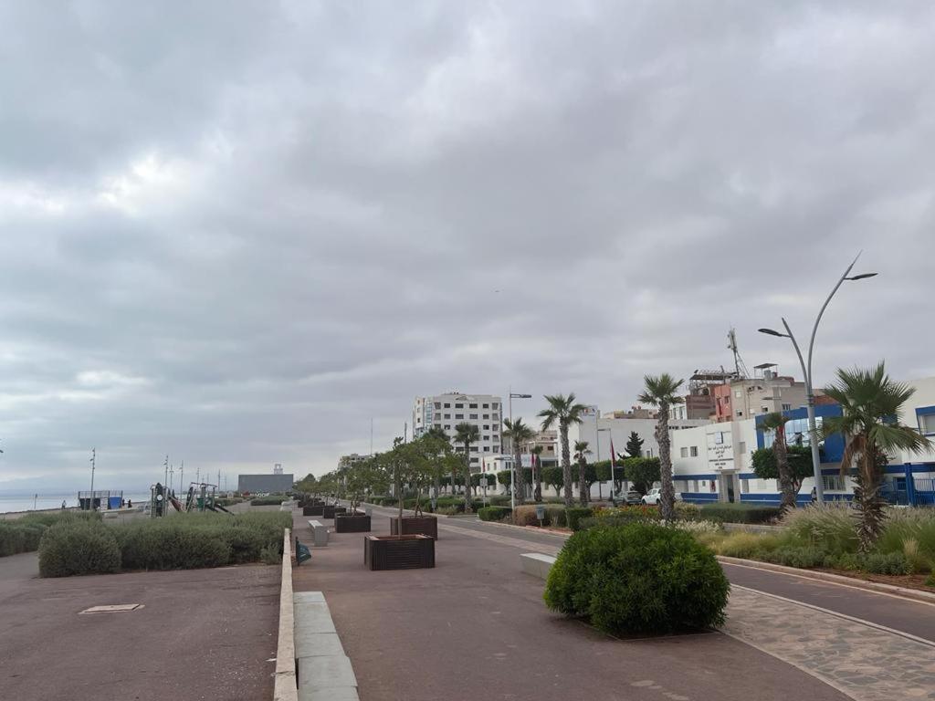 2 Zimmer Wohnung Corniche Nador Sidi Ali- Am Meer & Wifi エクステリア 写真