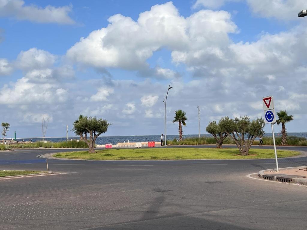 2 Zimmer Wohnung Corniche Nador Sidi Ali- Am Meer & Wifi エクステリア 写真