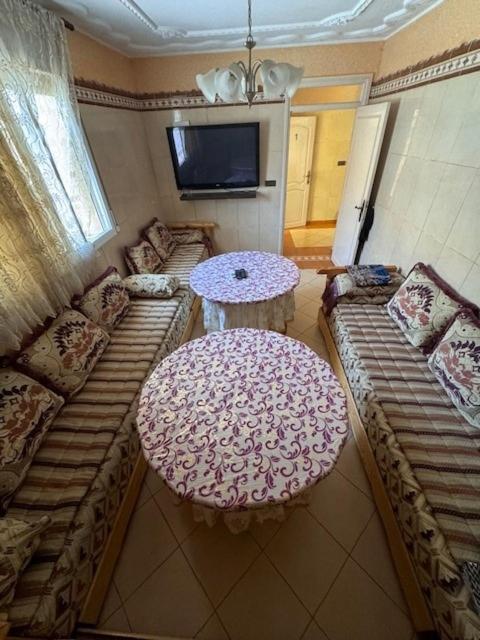 2 Zimmer Wohnung Corniche Nador Sidi Ali- Am Meer & Wifi エクステリア 写真